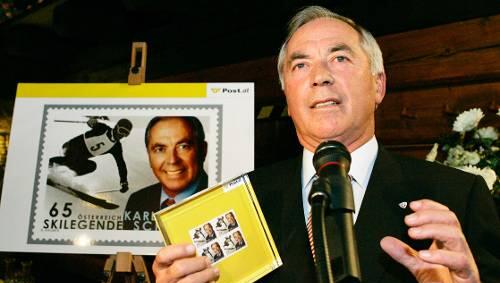 Zum 70. Geburtstag ziert sein Konterfei eine 65-Cent-Briefmarke: Ski-Legende Karl Schranz. Zum 70. Geburtstag ziert sein Konterfei eine 65-Cent-Briefmarke: Ski-Legende Karl Schranz.
