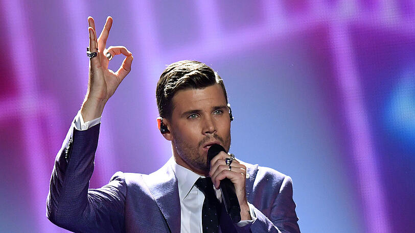 Robin Bengtsson sang für Schweden "I Can't Go On".