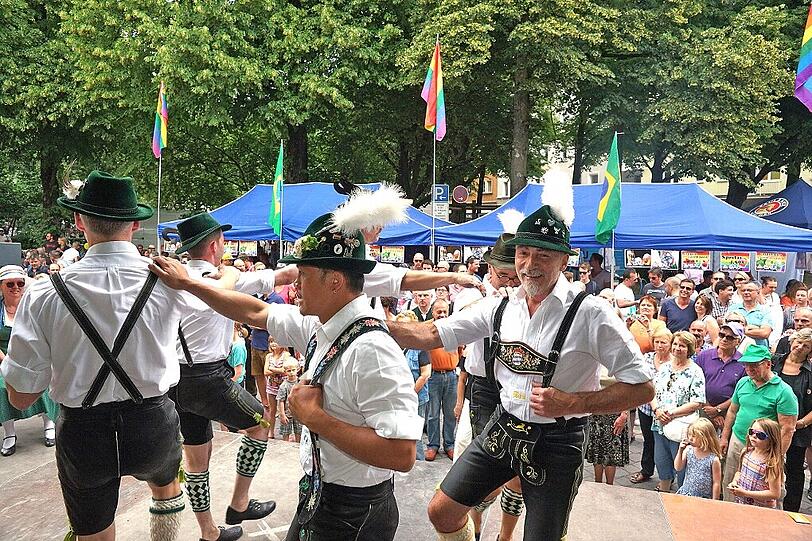 Das Glockenbachfest feierte am Samstag 20. Geburtstag, viele Besucher kamen und feierten mit. Die Bilder...