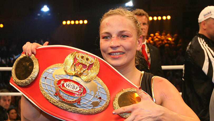 "Für mich sind beide echte Vorbilder", sagt die einstige Box-Queen Regina Halmich über die Weltmeister Tyson Fury und Anthony Joshua, die Mitte des Jahres gegeneinander antreten.