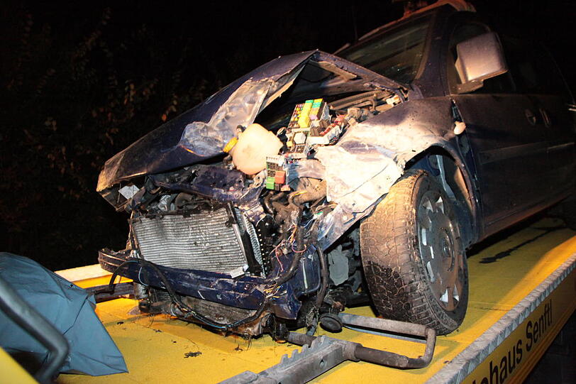 Unfall auf der A 92 bei Freising. Die Bilder.