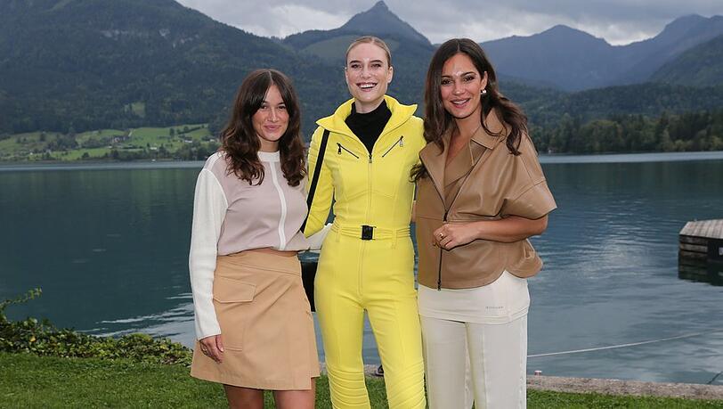 Mogli Bauder, Kim Hnizdo und Nilam Farooq beim Bogner-Event am Wolfgangsee