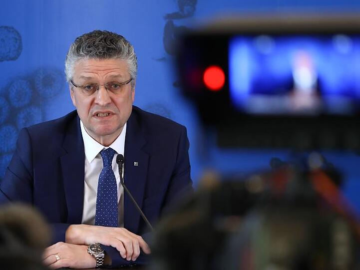RKI-Präsident Lothar Wieler: Nach Schätzungen seines Instituts haben in Deutschland rund 123.500 Menschen die Infektion mit Corona überstanden.
