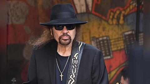 Gary Rossington (1951-2023).