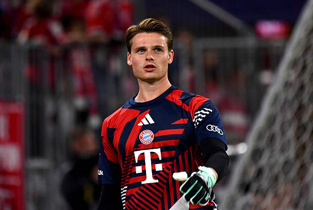 Aktuell die Nummer zwei des FC Bayern: Jonas Urbig. Aktuell die Nummer zwei des FC Bayern: Jonas Urbig.