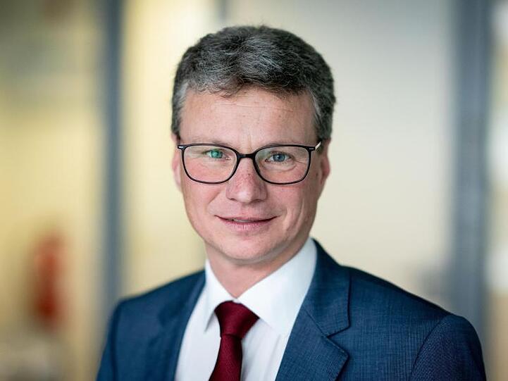 Bernd Sibler (CSU) Wissenschaftsminister von Bayern. Foto: Kay Nietfeld/dpa/Archivbild