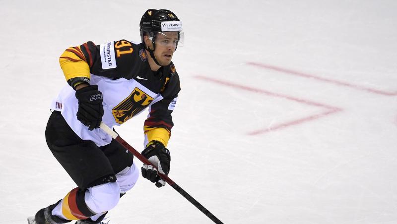 Nationalspieler der Kölner Haie: Moritz Müller. Nationalspieler der Kölner Haie: Moritz Müller.