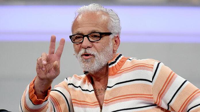 Der Sänger Nino de Angelo leidet an COPD. Er will aber trotzdem nicht mit dem Rauchen aufhören.