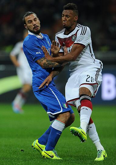 Jérome Boateng - Innenverteidiger des FC Bayern. Dort gesetzt, bei Joachim Löw meist auch.