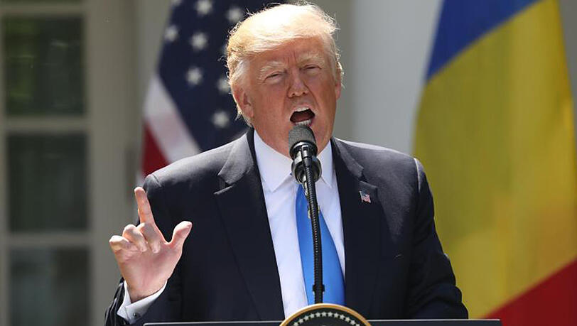 Später als viele andere Regierungschefs kondolierte Donald Trump zum Tod Helmut Kohls. Später als viele andere Regierungschefs kondolierte Donald Trump zum Tod Helmut Kohls.