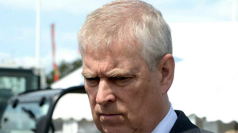 Prinz Andrew soll in den USA als Zeuge aussagen, fordern Anwälte