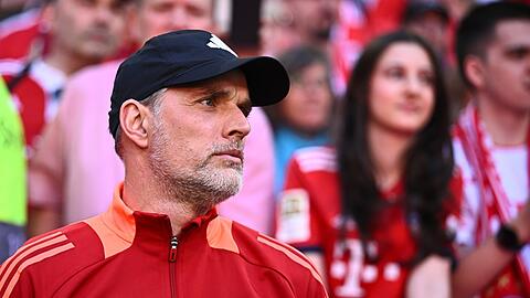 Laut Medienberichten soll ein Verbleib von Trainer Thomas Tuchel beim FC Bayern München nicht ausgeschlossen sein.