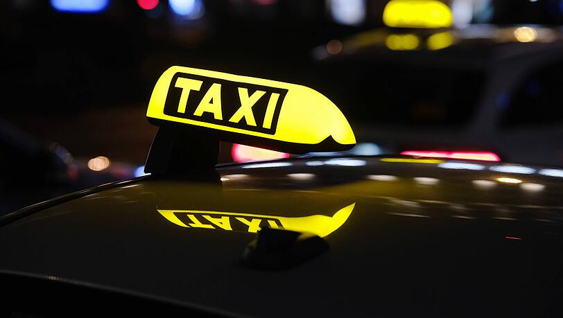 Eine handelsübliche Taxifahrt in München endet nach einem Streit blutig.