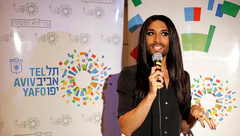 Conchita Wurst bei der Gay-Pride-Parade in Tel Aviv Conchita Wurst bei der Gay-Pride-Parade in Tel Aviv