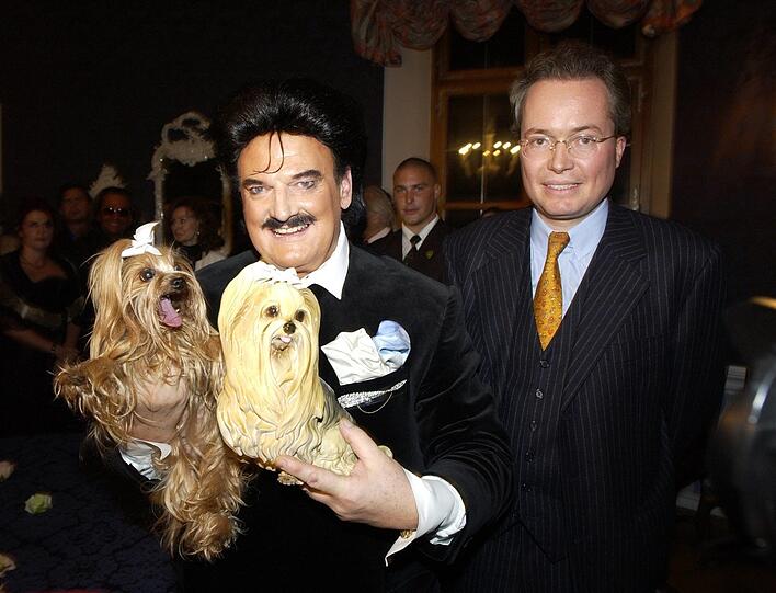 Rudolph Moshammer mit Daisy und Nymphenburger-Daisy.