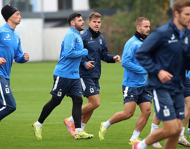 Volland und Niederlechner laufen aktuell den Ansprüchen hinterher. Volland und Niederlechner laufen aktuell den Ansprüchen hinterher.