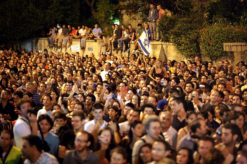 Hunderttausende Israelis haben im ganzen Land gegen soziale Missstände protestiert.