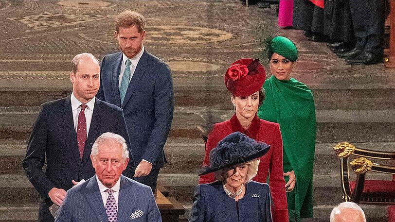 Letzter Auftritt als royale Familie (v. h. n. v.): Harry und Meghan, William und Kate, Charles und Camilla.