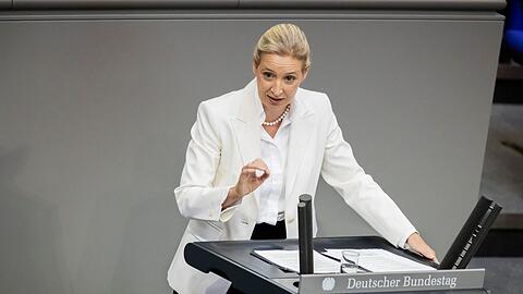 Weidel sieht Schwarz-Rot am Ende.