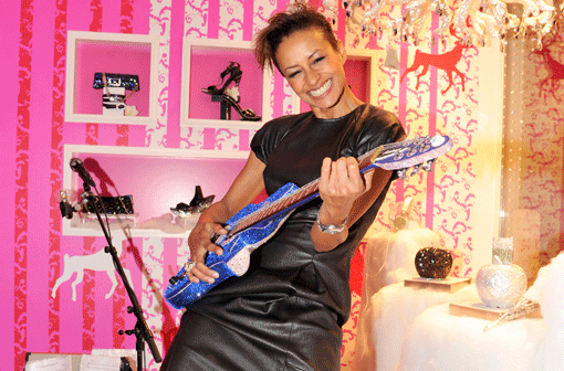 Rockt wieder: Andrea Kempter im &bdquo;Crocus&ldquo;&ndash;Laden.
