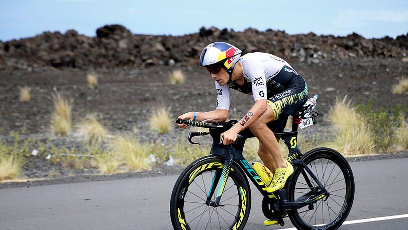 Bei den Männern bleibt nach den Absagen von Jan Frodeno und Patrick Lange noch ein deutscher Ex-Champion übrig: Sebastian Kienle.