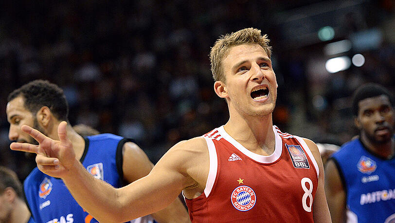 Heiko Schaffartzik während dem ersten Saisonspiel der Basketballer vom FC Bayern Heiko Schaffartzik während dem ersten Saisonspiel der Basketballer vom FC Bayern