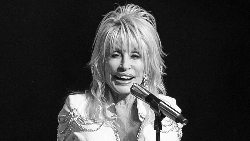 Die Musikwelt trauert um Dolly Parton.