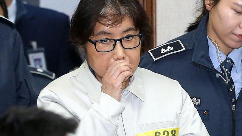 Choi Soon Sil ist die Schlüsselfigur in einer Affäre, die Park das Amt kosten könnte. Foto: Kppa