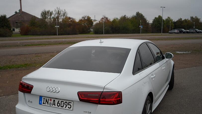 Der Audi A6 ist nach seinem Facelift komplett und im Detail moderner und fescher denn je. Der Audi A6 ist nach seinem Facelift komplett und im Detail moderner und fescher denn je.
