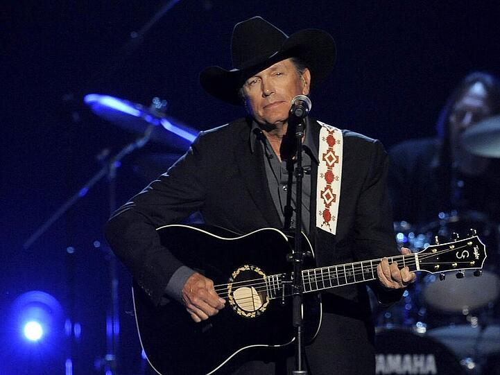George Strait ist "Entertainer des Jahres 2013"