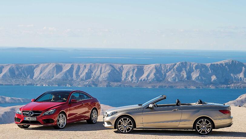 Neues Gesicht und einiges an neuer Technik: Mercedes hat nach Limousine und Kombi auch Cabrio und Coupé der E-Klasse überarbeitet. Neues Gesicht und einiges an neuer Technik: Mercedes hat nach Limousine und Kombi auch Cabrio und Coupé der E-Klasse überarbeitet.