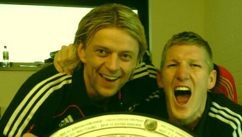 Platz 9.-10. RAFINHA (nicht im Bild), TYMOSHCHUK (links): Nicht gespielt, aber fast auf jedem (Twitter-)Foto. Gewusst wie! Platz 9.-10. RAFINHA (nicht im Bild), TYMOSHCHUK (links): Nicht gespielt, aber fast auf jedem (Twitter-)Foto. Gewusst wie!