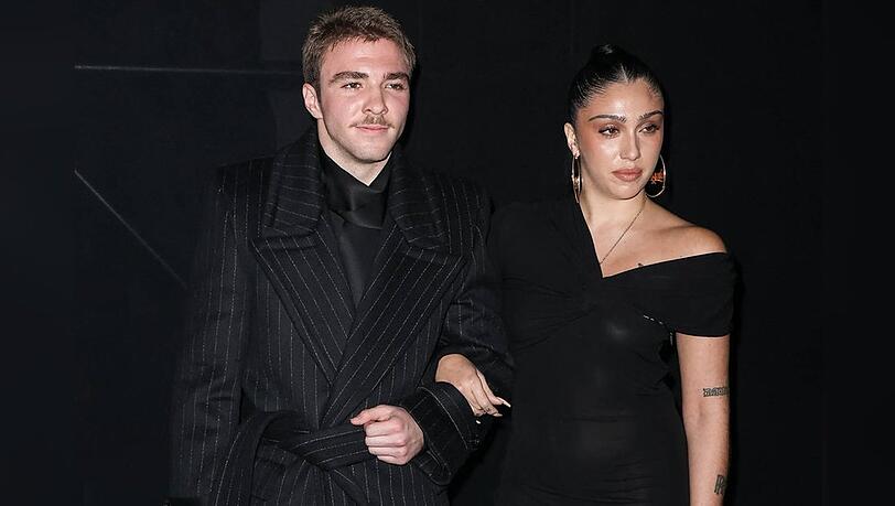 Madonnas Kinder Lourdes und Rocco bei der Paris Fashion Week.