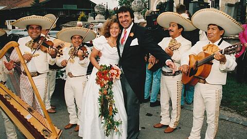 Vergangenes Glück: Peter und Arabella Pongratz an ihrem Hochzeitstag, am 20. Oktober 1995. Geheiratet wurde in Großdingharting.