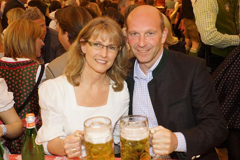 Regina und Wolfgang Oswald feierten im Hippodrom.