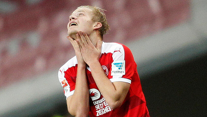 Der Finne Joel Pohjanpalo ist seit der vergangenen Saison für zwei Jahre von Bayer Leverkusen an den Zweitligisten Fortuna Düsseldorf ausgeliehen. Der Finne Joel Pohjanpalo ist seit der vergangenen Saison für zwei Jahre von Bayer Leverkusen an den Zweitligisten Fortuna Düsseldorf ausgeliehen.
