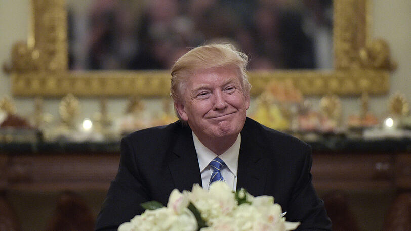 Mini-Sieg für Donald Trump: Das Repräsentatnehaus stimmt mit einer hauchdünn Mehrheit für eine Neufassung von Obamacare.