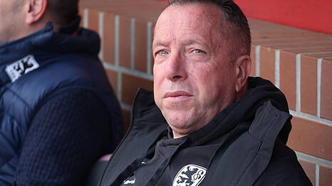 Braucht mit seinen L&ouml;wen ein ordentliches Ergebnis gegen Jahn Regensburg: Markus Kauczinski.