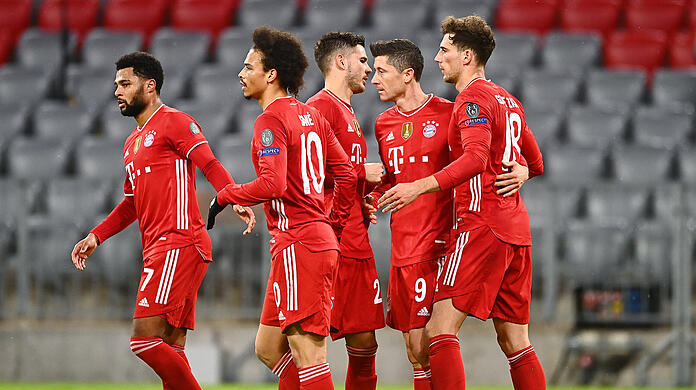 Die Bayern qualifizierten sich im Rückspiel gegen Lazio souverän für das Viertelfinale der Champions League.