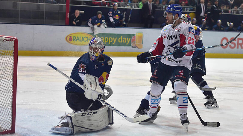 Die Adler Mannheim setzten sich im Spitzenspiel gegen den EHC Red Bull München durch.