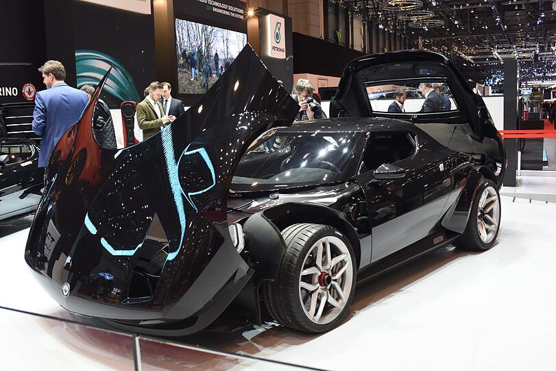 Laut, schnell und wahnsinnig teuer - die Highlights vom Genfer Autosalon. Klicken Sie sich durch!