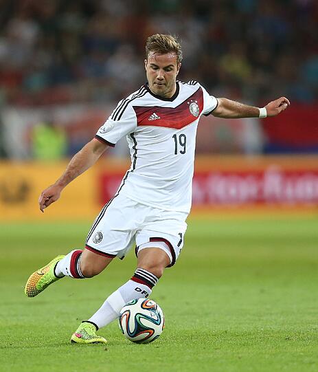 Mario Götze (22/29 Länderspiele): Die Rolle des Bayern-Offensiven ist nicht ganz klar &ndash; er ist von Kloses Form und Fitness abhängig. Außerdem könnte er bei seiner ersten WM Özil ersetzen &ndash; und überraschen? Es-müllert-Chance:  30%