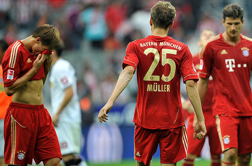 Saison 2011/12: Frust in der Allianz Arena - der FCB verliert mit 0:1 gegen Borussia Mönchengladbach.