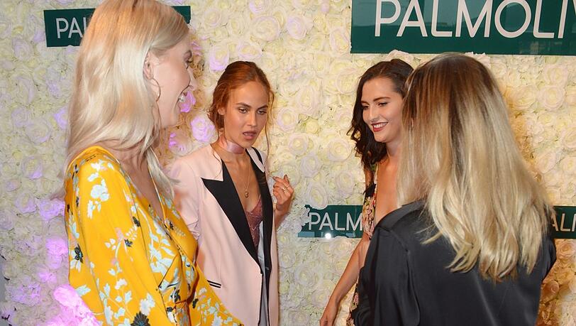 Plausch unter schönen Kolleginnen: Elena Carriere, Lena Gercke, Fata Hasanovic und Sophia Thomalla Plausch unter schönen Kolleginnen: Elena Carriere, Lena Gercke, Fata Hasanovic und Sophia Thomalla