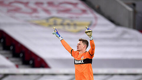 Neben Serhou Guirassy ist Alexander Nübel der wesentliche Rückhalt des VfB Stuttgart in dieser Saison, findet DAZN-Experte Sebastian Kneißl.