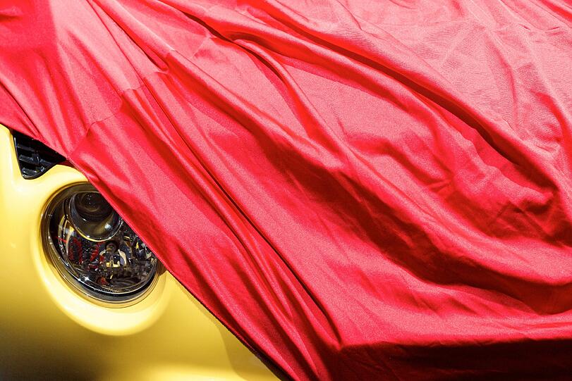 Ein Nissan auf der Automesse "Auto Mobil International 2014" (AMI) in Leipzig. Die diesjährige Veranstaltung wurde kurzfristig abgesagt