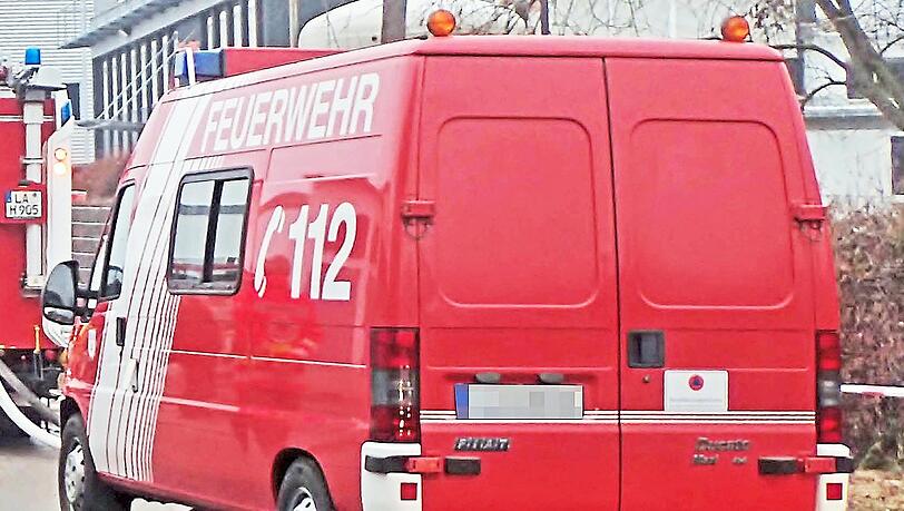 Mit einem Auto wie diesem geht der betrunkene Feuerwehrler am Wochenende auf Tour. Mit einem Auto wie diesem geht der betrunkene Feuerwehrler am Wochenende auf Tour.
