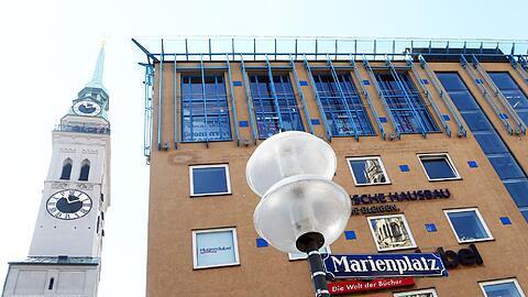 Ende 2015 muss Hugendubel seine Filiale am Marienplatz räumen. Dann ziehen die Telekom und Büros dort ein.