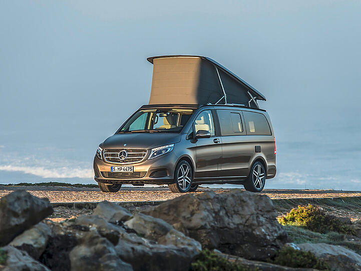 Der Mercedes-Camper Marco Polo: Schlafen auf dem Dach - mit Blick aufs Meer
