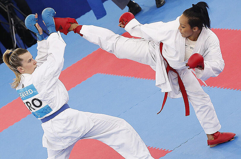 Karate hatte sich dreimal hatte vergeblich um die Aufnahme bemüht.